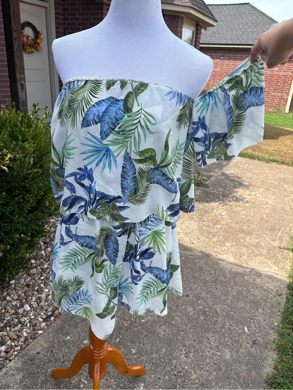 Boohoo Off-Shoulder Tropical Leaf Mini Dress in White, Green & Blue